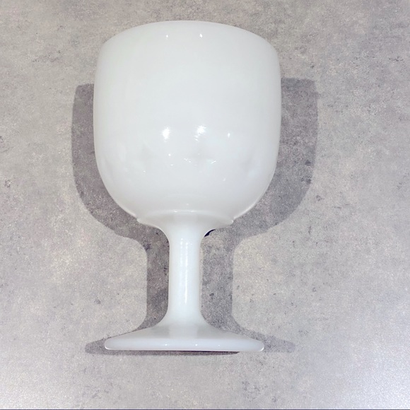 Vintage Milk glass footed cup - Picture 5 of 7